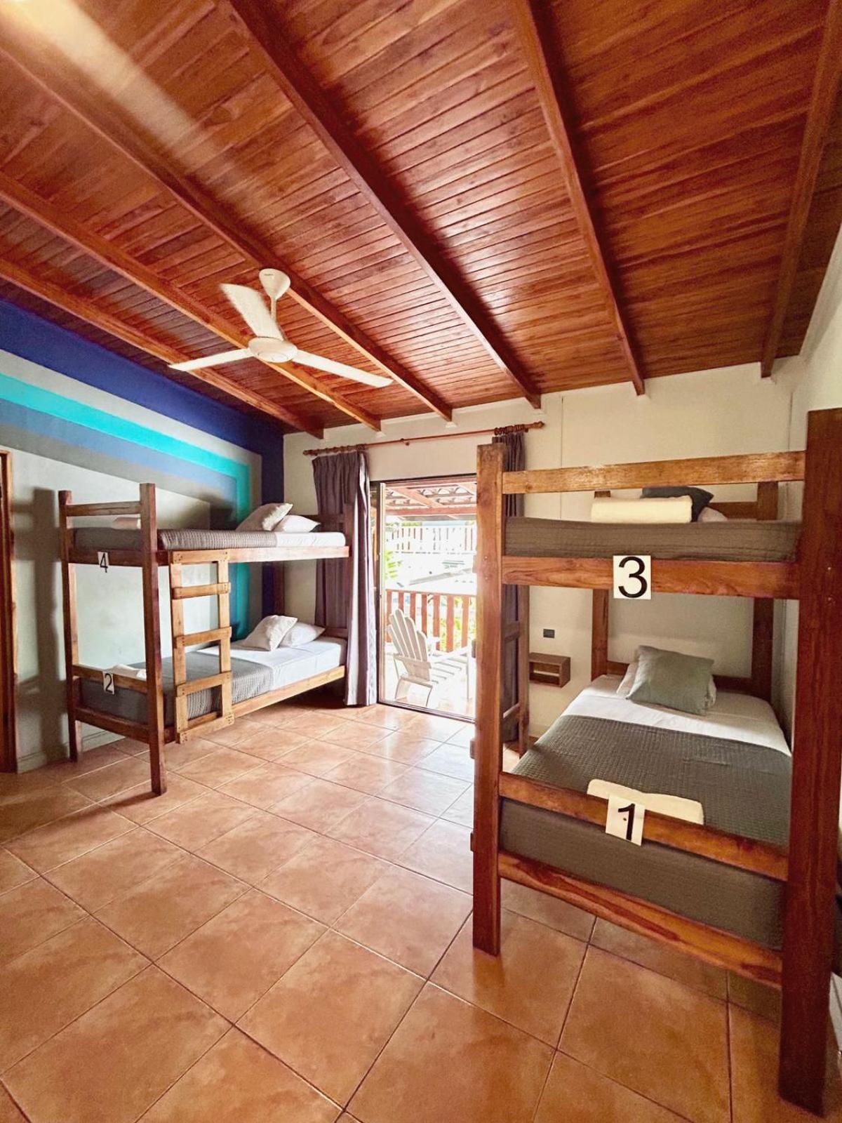 Hotel Point Break Santa Teresa à Playa Santa Teresa  Extérieur photo